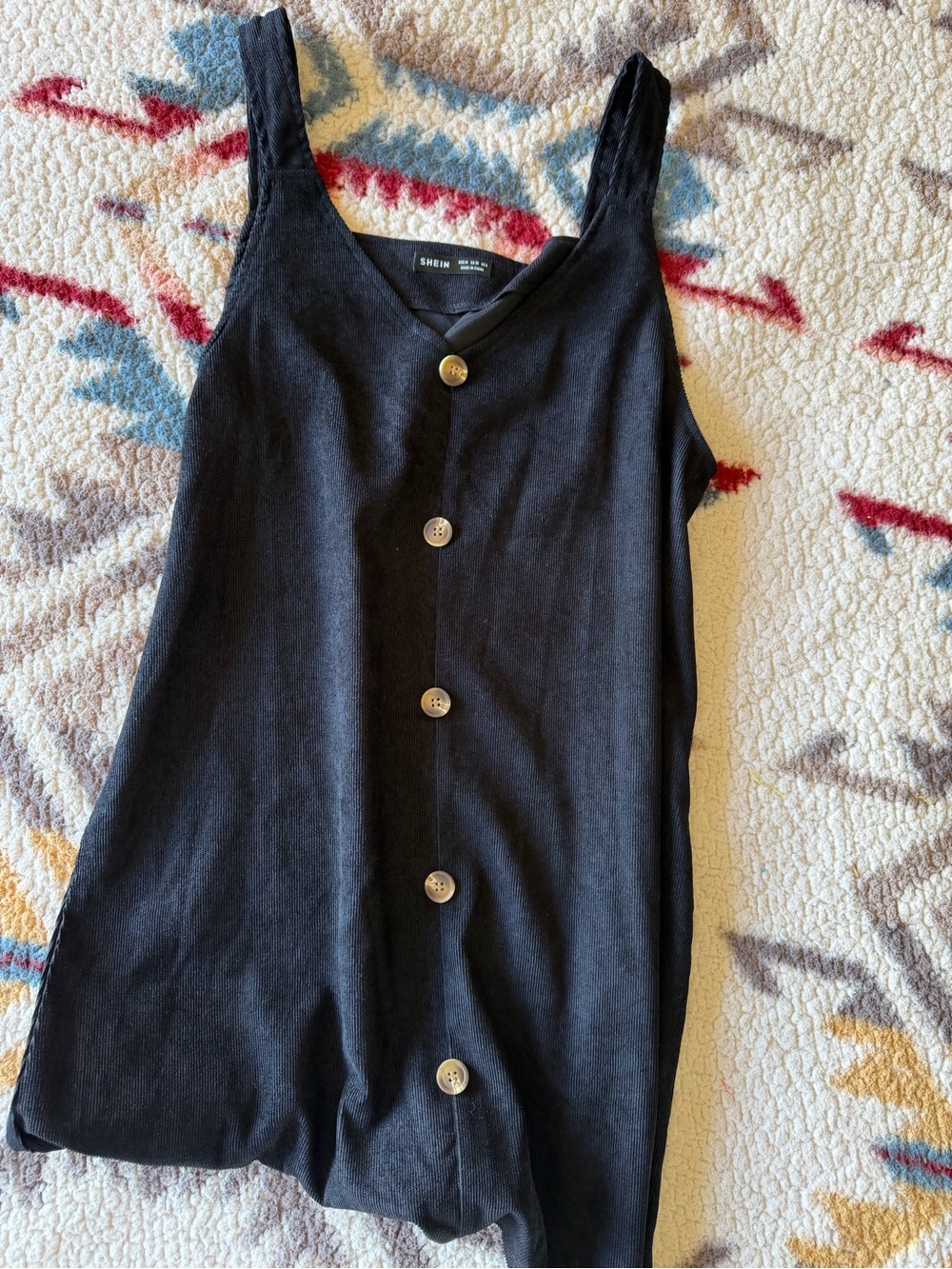 SHEIN Black Ribbed V-Neck Tank with Accent Button